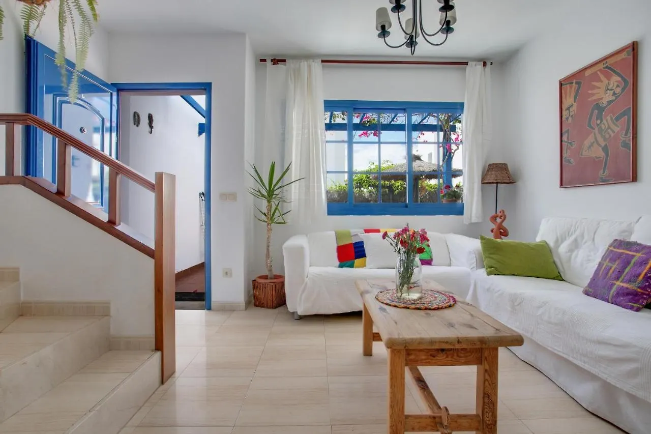 Villa Casa Rosa Yaiza  0*, Yaiza (Lanzarote) España